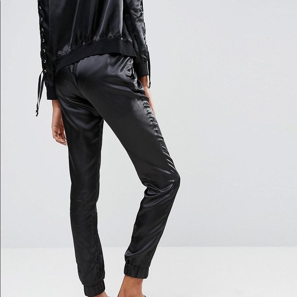 ISO - Picture 2 of 3